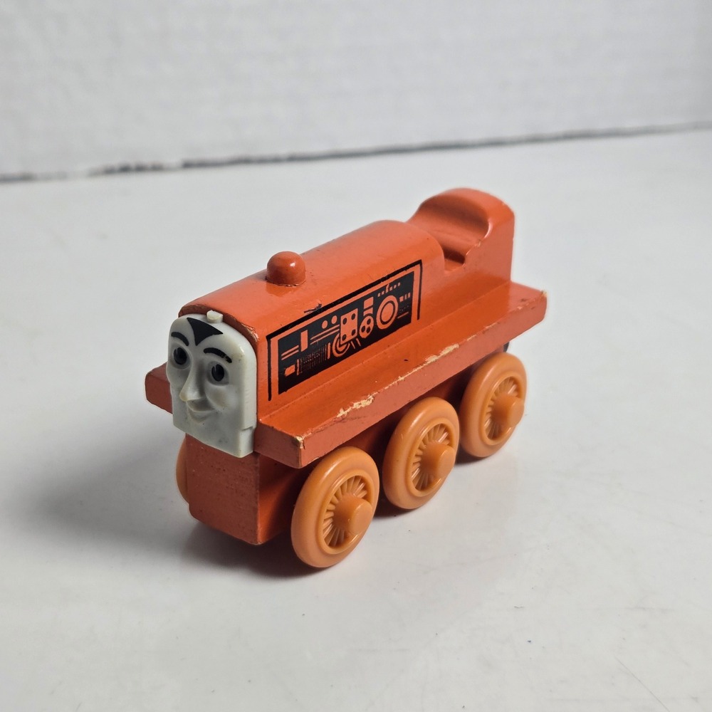Thomas & Friends Wooden Railway Terence Tractor Train Wood Engine Orange